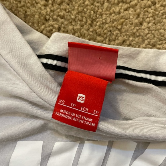 NIKE NSW CROP TEE - Picture 2 of 3